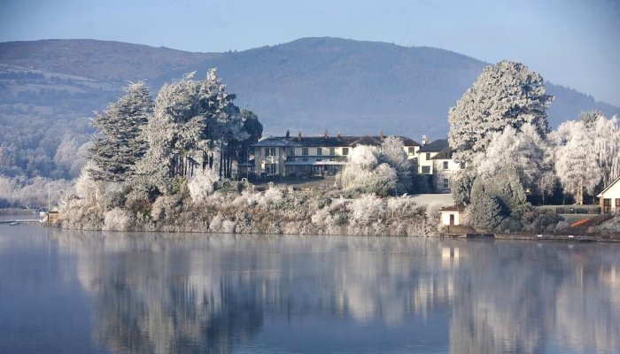 Santa lakeside The Lakeside Hotel and Leisure Centre